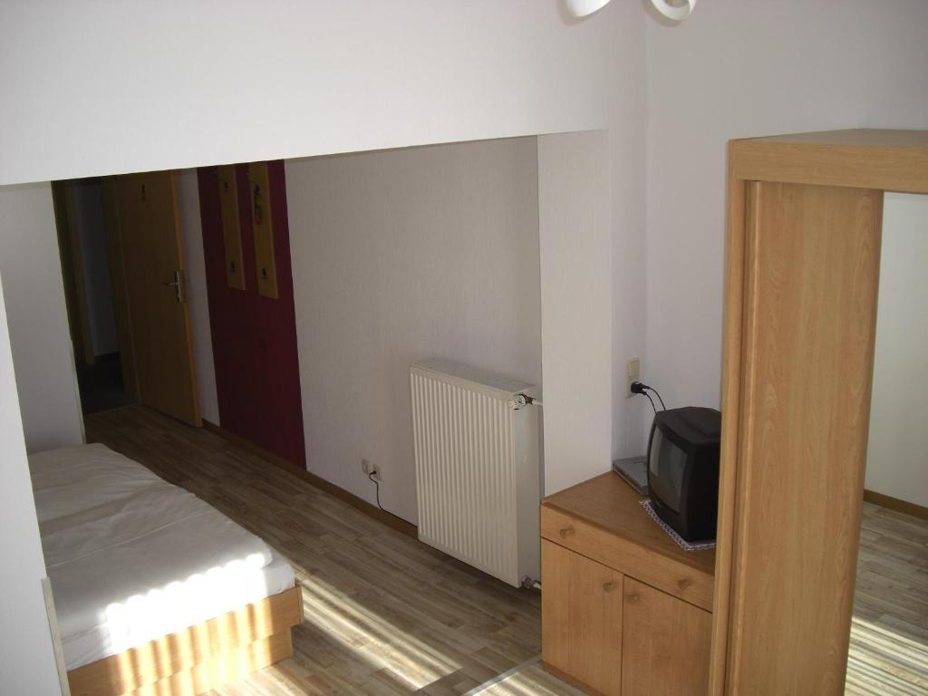 Gasthof Rhoenperle Kothen  Szoba fotó