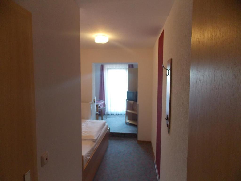 Gasthof Rhoenperle Kothen  Szoba fotó